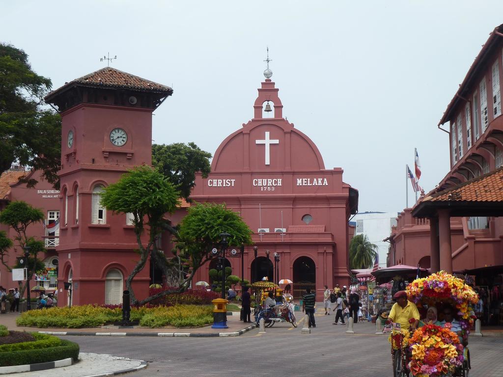 Hallmark Leisure Hotel Malacca Extérieur photo