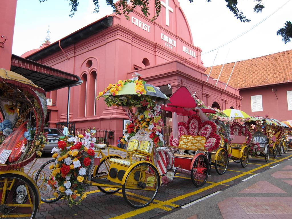 Hallmark Leisure Hotel Malacca Extérieur photo