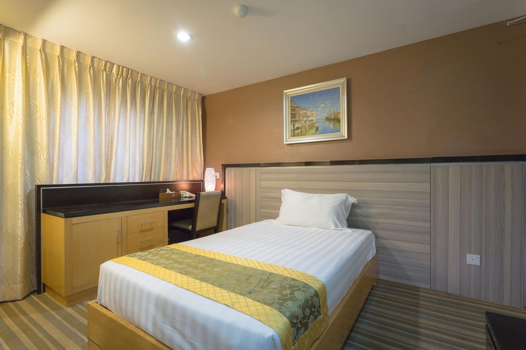 Hallmark Leisure Hotel Malacca Extérieur photo